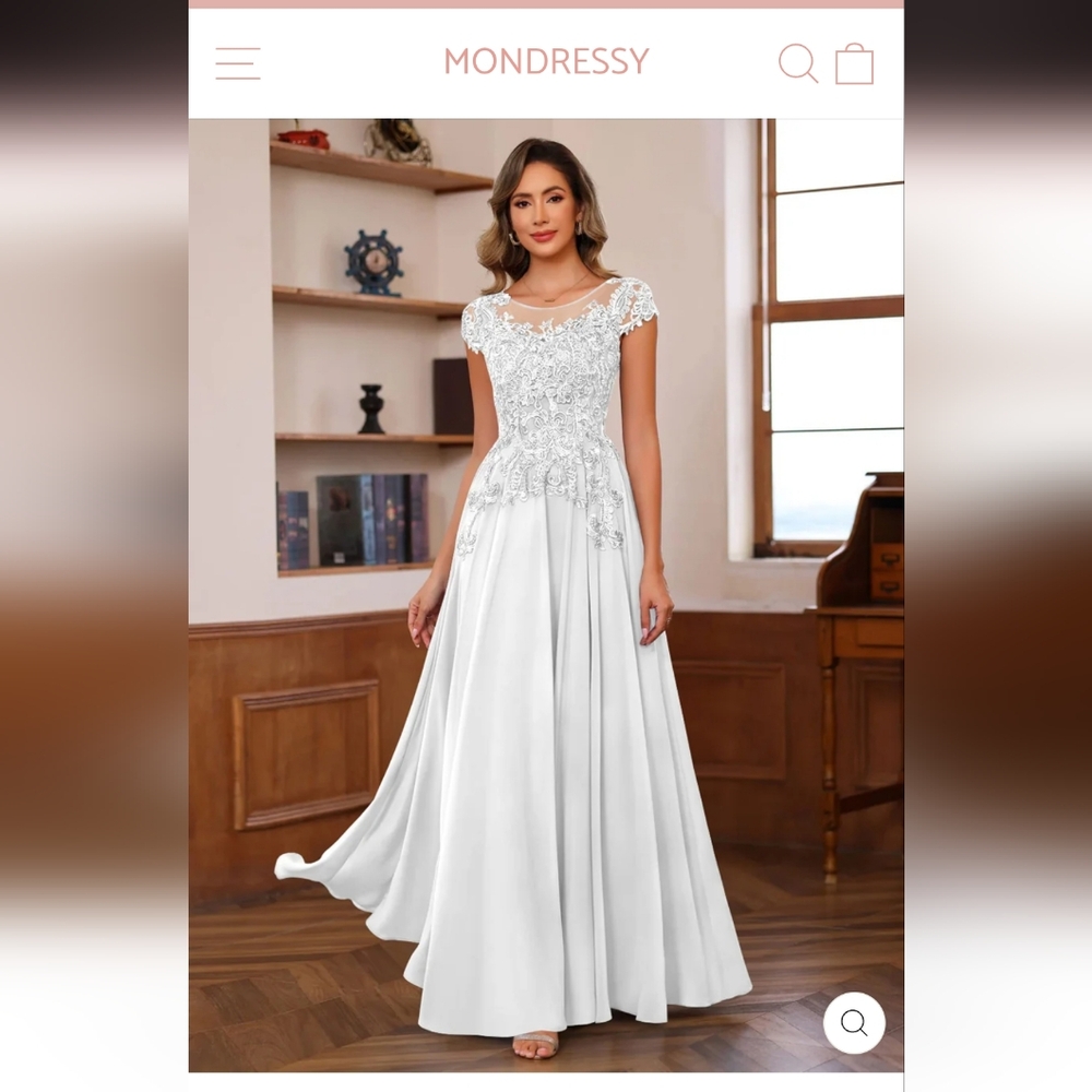 Elegant White Lace Evening Gown Mondressy